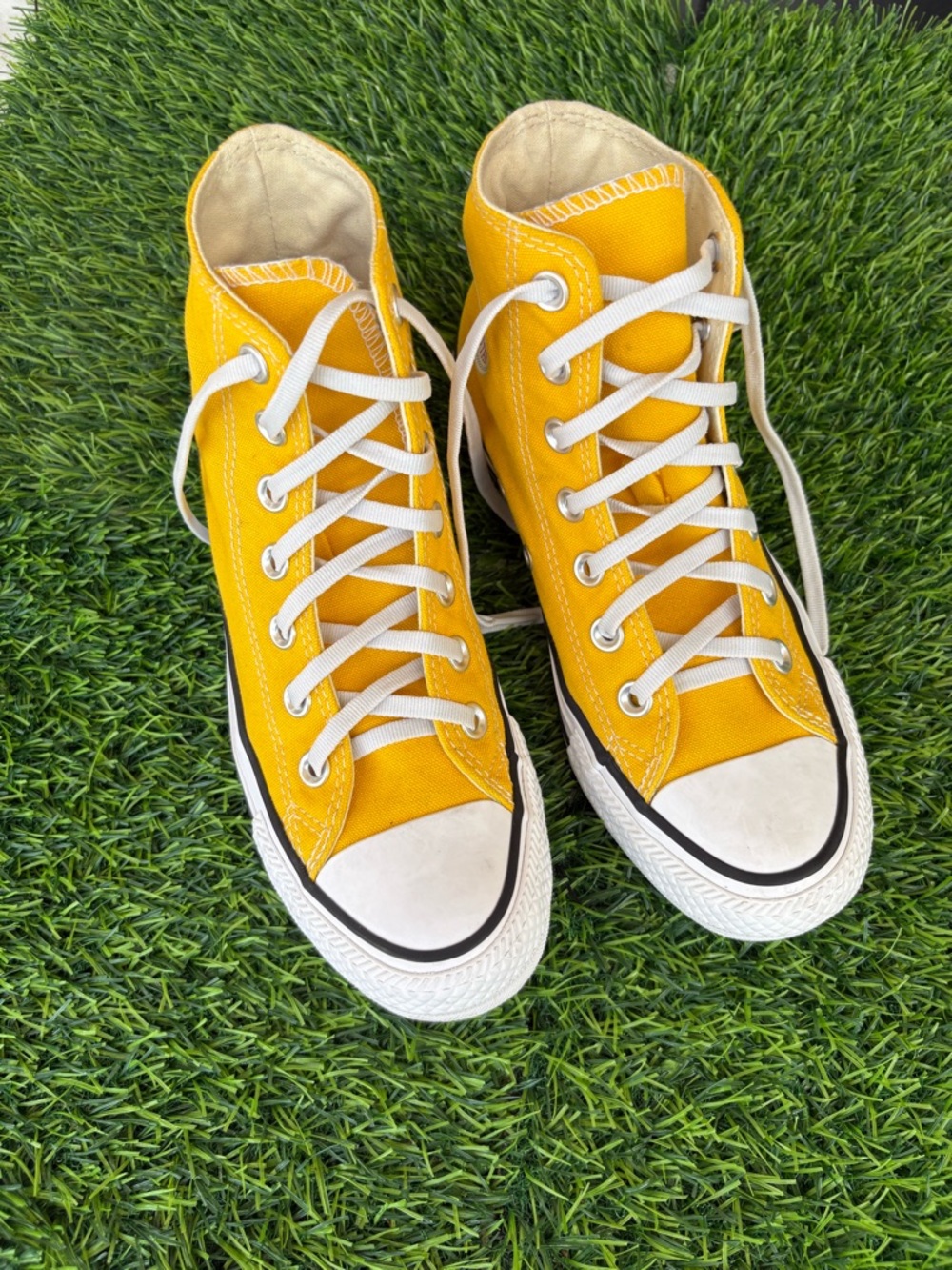 Converse Kids High-Top Canvas Sneakers in Yellow